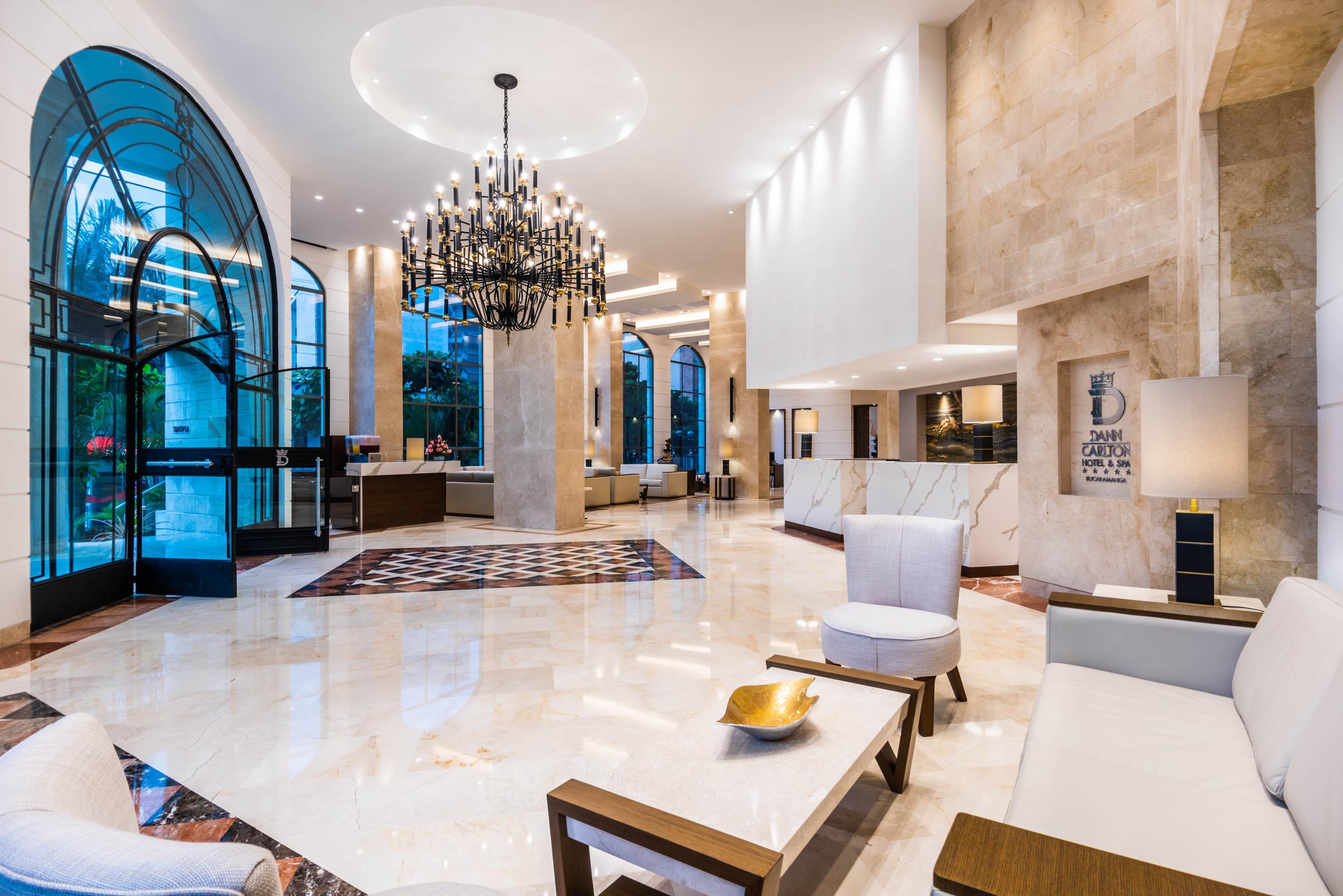 Hotel Dann Carlton Bucaramanga Exteriör bild Lobby