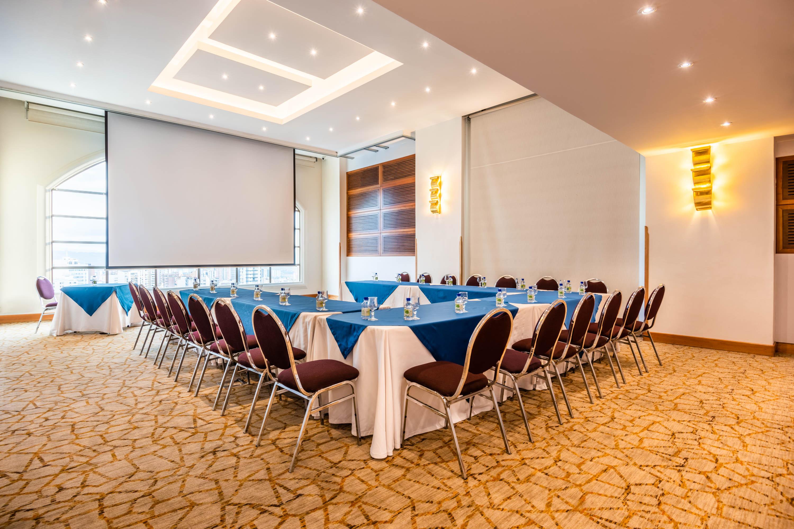 Hotel Dann Carlton Bucaramanga Exteriör bild Meeting room