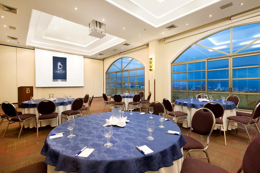 Hotel Dann Carlton Bucaramanga Exteriör bild Meeting room