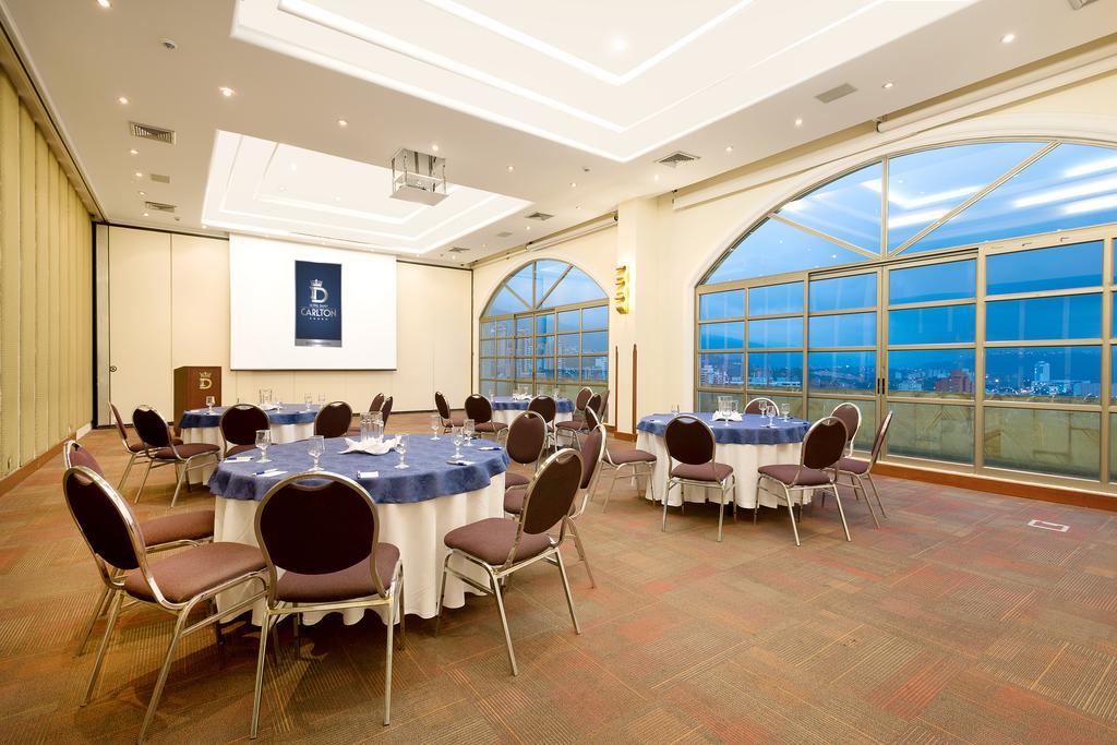 Hotel Dann Carlton Bucaramanga Exteriör bild Meeting room